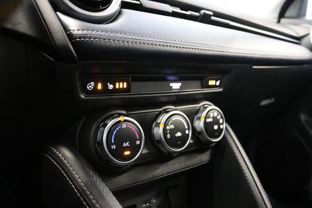 Mazda 2 1.5 Skyactiv-G Luxury | Camera | LED | NAP | Dealer onderhouden | Nwe APK |