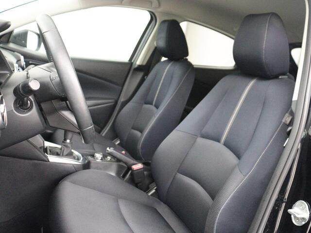 Mazda 2 1.5 Skyact-G Luxury | Stoel & stuurverwarming | Head-Up | Camera | Carplay | Keyless | Full LED | Dodehoek detectie | Climate control | Cruise control | Getint glas | Parkeerhulp