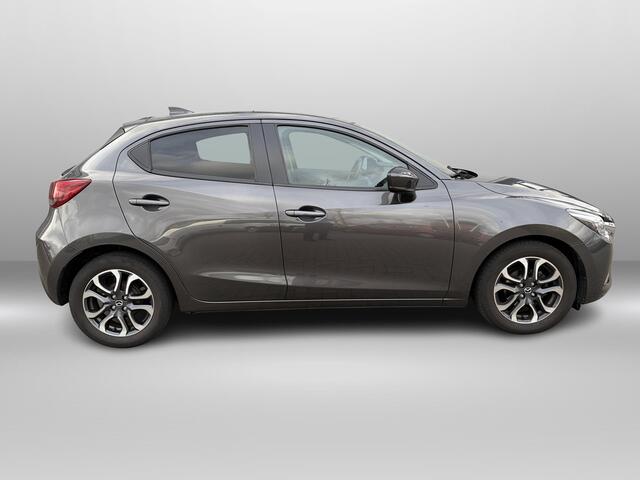 Mazda 2 1.5 Skyactiv-G Navigatie | Stoelverwarming | Cruise | Clima | Parkeersensoren