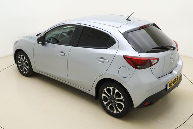 Mazda 2 1.5 Skyactiv-G GT-M Line | Navigatie | Cilmate control | Keyless start | Stoelverwarming | Lichtmetalen velgen | Extra getint glas | Parkeersensoren
