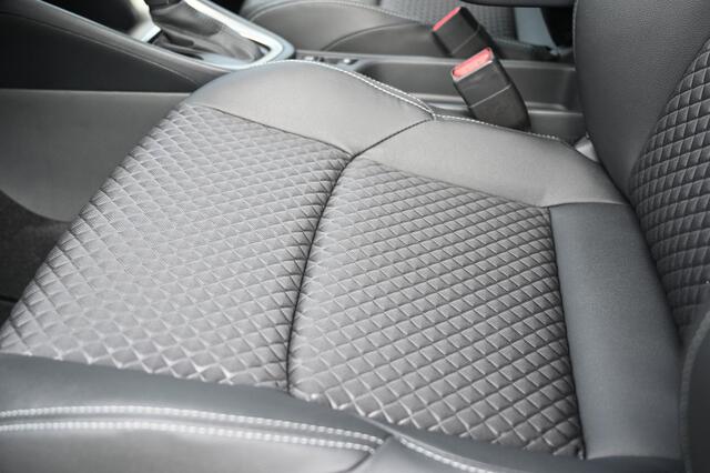 Mazda 2 Hybrid 116 automaat Select *Panoramadak* *Dealeronderhouden* *All-in prijs*