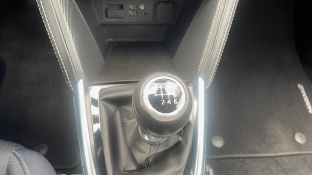 Mazda 2 1.5 Skyact-G Luxury Navi PDC, Stoelverw, cruise