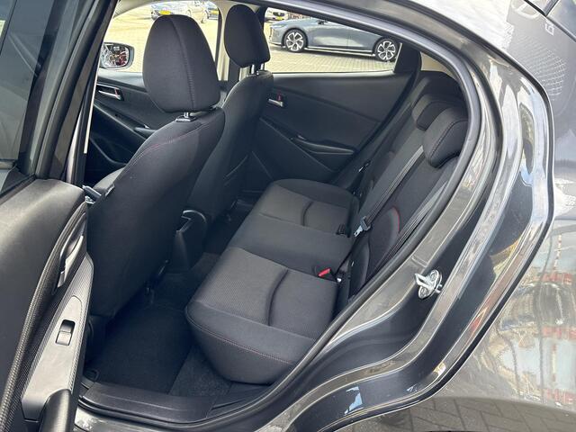 Mazda 2 1.5 Skyactiv-G Sportive Dealer Onderhouden / Fabrieksgarantie T/M 02-2029