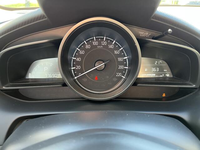 Mazda 2 1.5 Skyactiv-G Luxury | AUTOMAAT | AIRCO | CARPLAY | CRUISE | LANE ASSIST | NAVI | PDC ACHTER | STOELVERW.