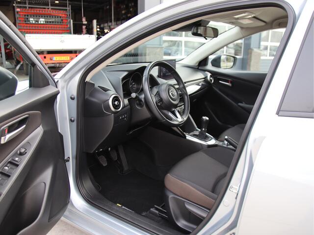 Mazda 2 1.5 Skyactiv-G Sportive FULL LED, Voorstoelen vw, Carplay-Camera Prijspakker!