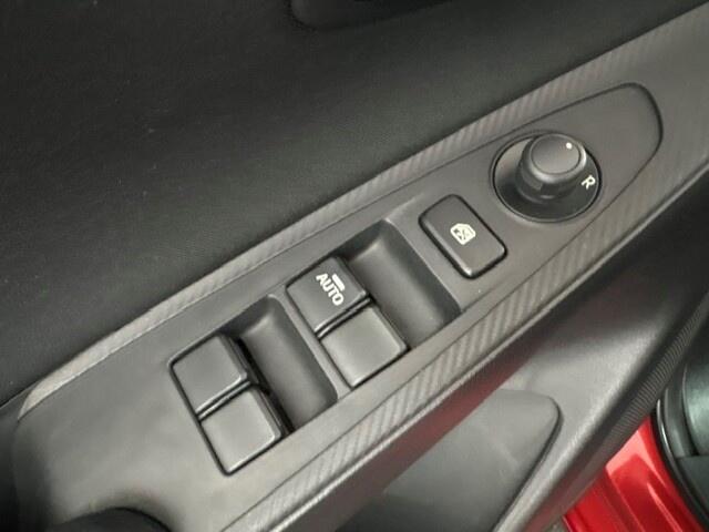 Mazda 2 1.5 Sport Selected NAVI 16" LMV