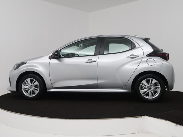 Mazda 2 Hybrid 1.5 Centre-line | door AWNB Verkozen tot NUMMER 1 Top 10 zuinige gezinsauto's! .