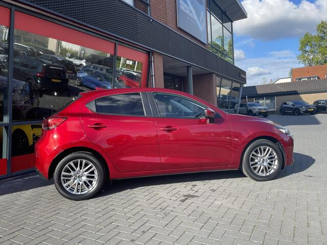 Mazda 2 1.5 Skyactiv-G Style Selected / ACHTERUITRIJCAMERA/ STOEL EN STUUR VERWARMING / CRUISE CONTROL