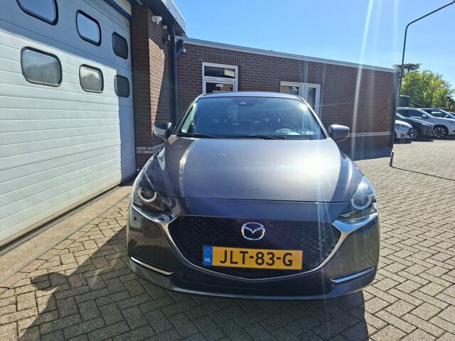 Mazda 2 1.5 SKYACT-G LUXURY / automaat / 16 inch alu / Head-up display