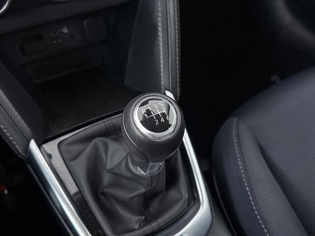 Mazda 2 1.5 Skyactiv-G Luxury | Carplay | Stoel -/- stuurwielverwarming |
