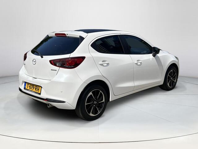 Mazda 2 1.5 e-SkyActiv-G 90 Homura Aka | Achteruitrijcamera | Stoel/stuurverwarming | Apple Carplay/Android Auto | Climate control | Lichtmetalen velgen | Half Leder |