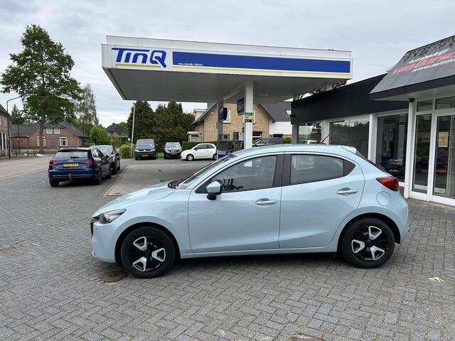 Mazda 2 1.5 e-SkyActiv-G 90 Centre-Line