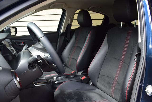 Mazda 2 1.5 SkyActiv-G 90 Homura Aka - Dealer onderhouden - 1e eigenaar