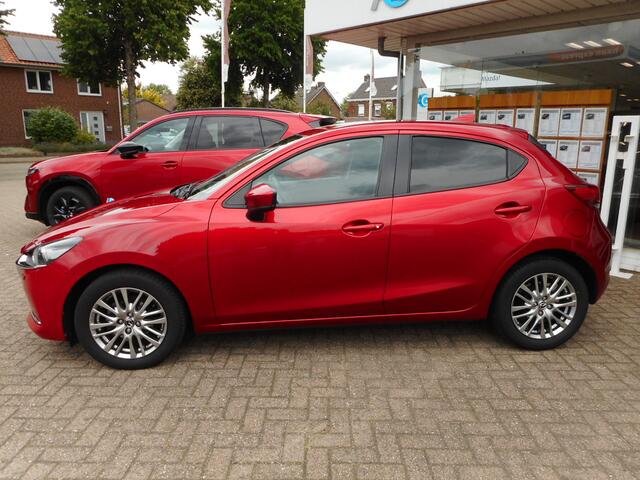 Mazda 2 1.5 Skyactiv-G Luxury Car play