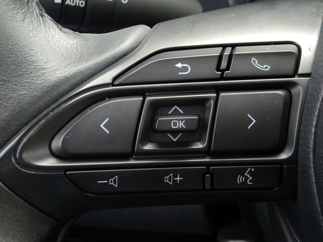 Mazda 2 Hybrid 1.5 Centre-line, Carplay + Android Auto / Parkeer Camera / Stoelverwarming / Keyless / Climate Control / 15'' LMV