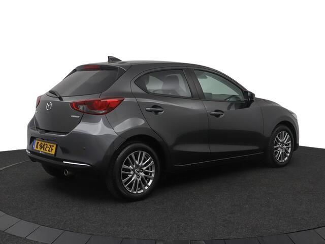 Mazda 2 1.5 Skyactiv-G Signature | Navigatie | Keyless entry | Parkeersensoren