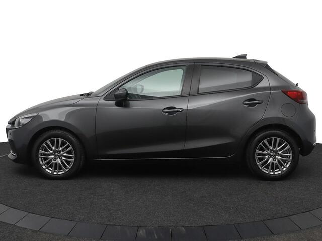 Mazda 2 1.5 Skyactiv-G Signature | Navigatie | Keyless entry | Parkeersensoren