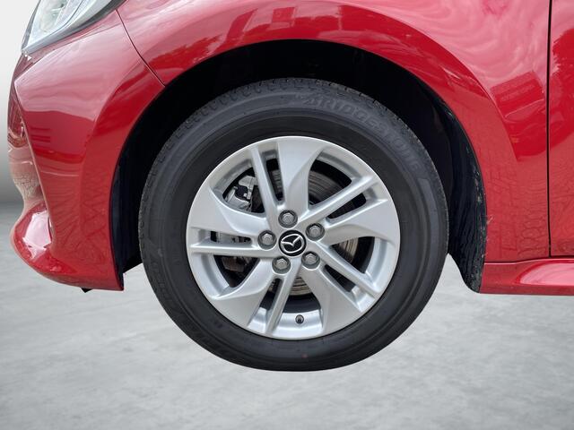 Mazda 2 Hybrid 1.5 Agile , Automaat, Trekhaak, Half Ledr, Stoel/Stuurverwarming, Cruise, Clima, LMV 15 Inch, Apple Carplay, Android Auto, PDC, LKA, BSM