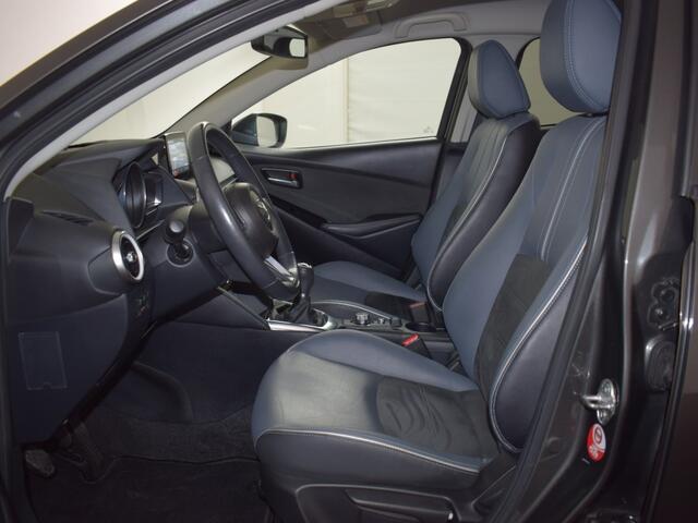 Mazda 2 1.5 Signature NAVI CAMERA KEY LESS LMV