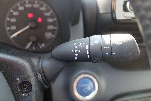Mazda 2 Hybrid 1.5 Centre-line Stuurwiel verwarmd, Voorstoelen verwarmd, Apple Carplay/Android Auto, Cruise control adaptief met stop&go