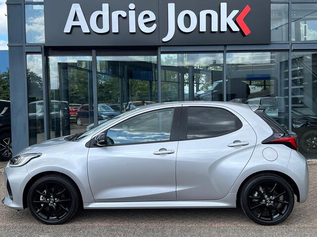 Mazda 2 Hybrid 1.5 Homura AUTOMAAT | HYBDRIDE | 916km | bijna NIEUW | A. CAMERA | APPLE CARPLAY/ANDROID AUTO | 17 INCH LM | | STOEL- en STUURVERWARMING |