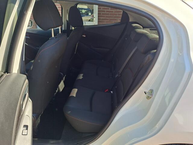 Mazda 2 1.5 SKYACT-G SPORT /airco/camera/carplay/