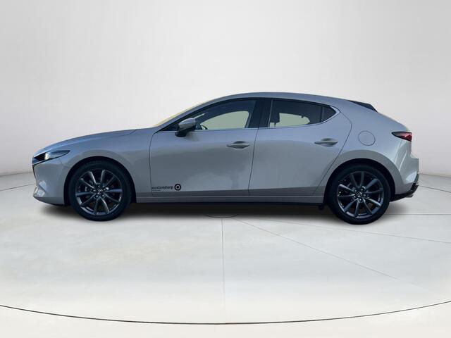 Mazda 3 2.5 e-SkyActiv-G M Hybrid 140 Takumi | Automaat | Demo | Stoel/stuurverwarming | 360 graden camera | Apple Carplay/Android Auto | Privacy glass | Leder | Elektrische verstelbare stoelen met geheugen |