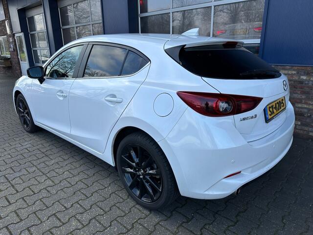 Mazda 3 2.0 S.A. 120 S.L. GT CAMERA. STUURVERWARMING. LEER. STOELVERW. A