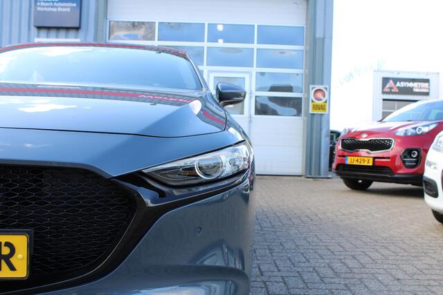 Mazda 3 2.0 e-SkyActiv-X M Hybrid 180 Comfort met Bose