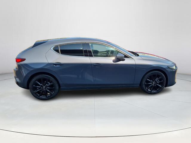 Mazda 3 2.0 e-SkyActiv-X M Hybrid 186 Takumi | Lederen bekleding | Bose audiosysteem | Navigatie | Stoelverwarming |