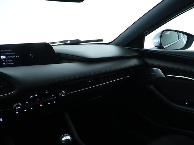 Mazda 3 2.0 e-SkyActiv-G M Hybrid 122 Comfort | BOSE | 18 inch LMV | Carplay |