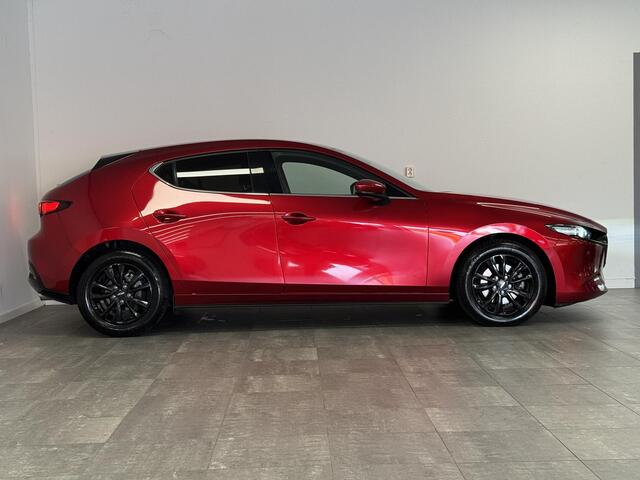 Mazda 3 2.0 e-SkyActiv-X M Hybrid 180 Luxury | 1e-EIG. | BOSE | LEDER | STOEL/STUURVERWARMING |