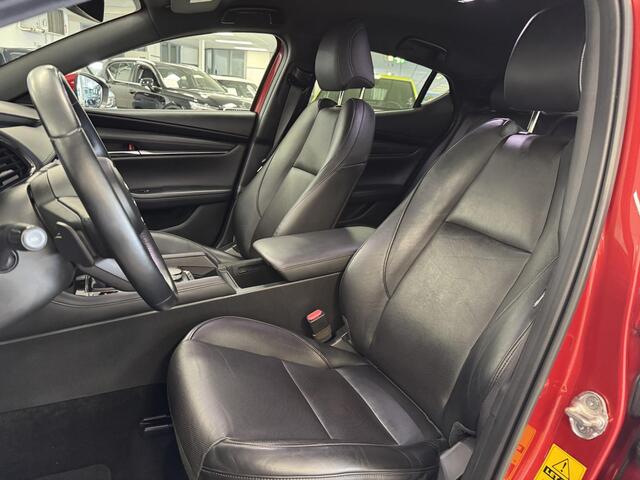 Mazda 3 2.0 e-SkyActiv-X M Hybrid 180 Luxury | 1e-EIG. | BOSE | LEDER | STOEL/STUURVERWARMING |