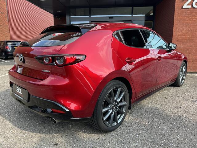 Mazda 3 2.0 e-SkyActiv-G M Hybrid 122 Luxury // FULL LED // NAVI + CARPLAY // 360 CAMERA + SENSOREN // BOSE AUDIO // HUD // ADAPTIV CRUISE