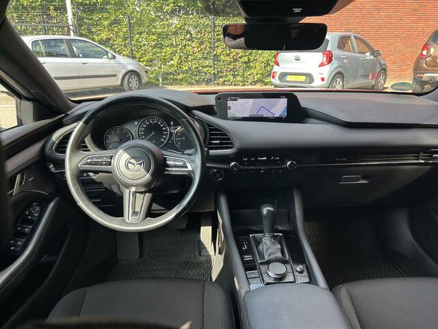 Mazda 3 2.0 e-SkyActiv-G M Hybrid 122 Luxury // FULL LED // NAVI + CARPLAY // 360 CAMERA + SENSOREN // BOSE AUDIO // HUD // ADAPTIV CRUISE