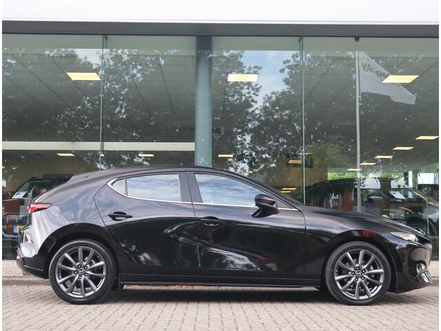 Mazda 3 2.0 e-SkyActiv-X M Hybrid 180 Comfort Bose