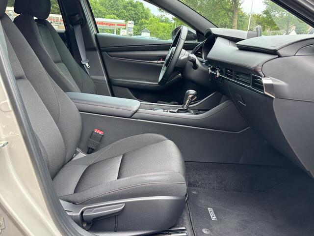 Mazda 3 2.0 e-SkyActiv-G M Hybrid 150 Homura NL-Auto, 1e Eig, Dealer Ondh., Navigatie, Apple Carplay /Android Auto, A.Rij-camera, Parkeerhulp v., Add. Cruise Controle, Head-Up, Stoelverw.