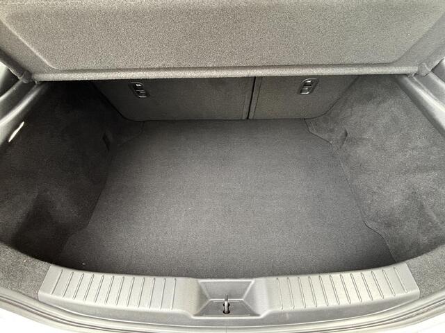 Mazda 3 2.0 e-SkyActiv-G M Hybrid 150 Homura NL-Auto, 1e Eig, Dealer Ondh., Navigatie, Apple Carplay /Android Auto, A.Rij-camera, Parkeerhulp v., Add. Cruise Controle, Head-Up, Stoelverw.