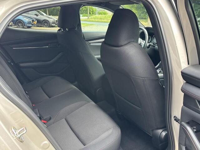Mazda 3 2.0 e-SkyActiv-G M Hybrid 150 Homura NL-Auto, 1e Eig, Dealer Ondh., Navigatie, Apple Carplay /Android Auto, A.Rij-camera, Parkeerhulp v., Add. Cruise Controle, Head-Up, Stoelverw.