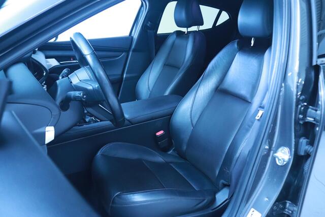 Mazda 3 2.0 e-SkyActiv-X M Hybrid 180 Luxury | Achteruitrijcamera | Apple CarPlay / Android Auto | Cruise Control Adaptief |