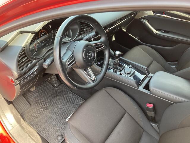 Mazda 3 2.0 SkyActiv 122pk Bose / Navi