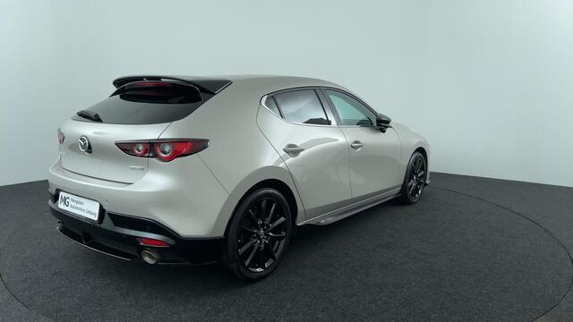 Mazda 3 2.0 e-SkyActiv-X M Hybrid 186 Homura | Aero Pack | 18'' LM velgen | Navigatie