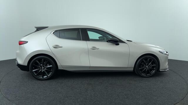Mazda 3 2.0 e-SkyActiv-X M Hybrid 186 Homura | Aero Pack | 18'' LM velgen | Navigatie