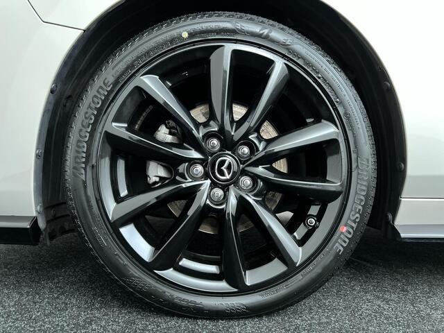 Mazda 3 2.0 e-SkyActiv-X M Hybrid 186 Homura | Aero Pack | 18'' LM velgen | Navigatie