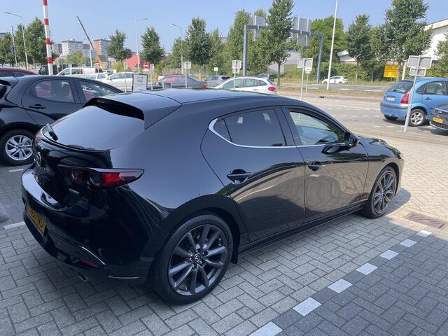Mazda 3 2.0 e-SkyActiv-G M Hybrid 150 Sportive 1e Eigenaar / Dealer Onderhouden