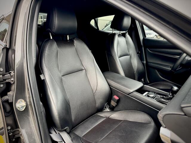 Mazda 3 2.0 SA-G Luxury Leder Head-up 360 camera Navi Stoel/stuurverwarm