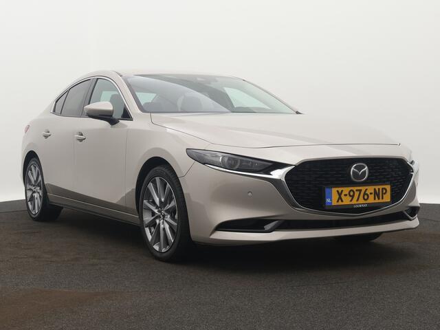 Mazda 3 2.0 e-SkyActiv-G M Hybrid 122 Luxury | Navigatie | Camera | Parkeersensoren | Head up Display |