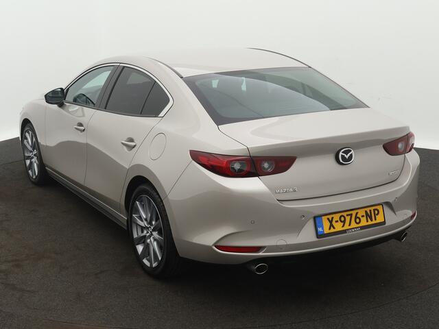 Mazda 3 2.0 e-SkyActiv-G M Hybrid 122 Luxury | Navigatie | Camera | Parkeersensoren | Head up Display |