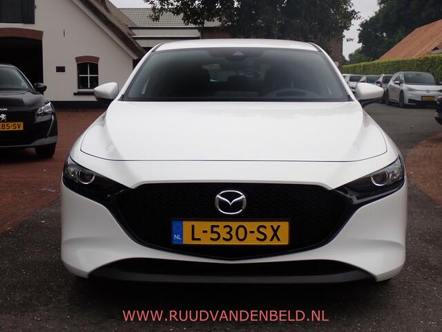 Mazda 3 2.0 e-SkyActiv-G M Hybrid HEADUP / ACC / CARPLAY / DAB