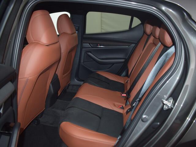 Mazda 3 2.0 e-SA-X Nagisa 186pk NAVI CARPLAY BOSE® *DEMO*